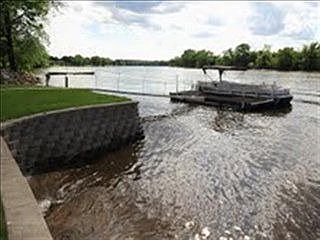4th image of 454 N Pier Dr