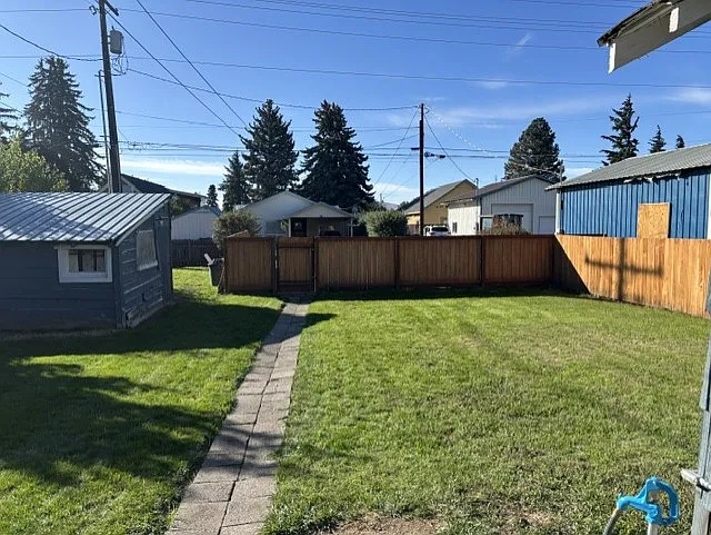 2 bed, 842 sqft, $1,550 — Photo 3