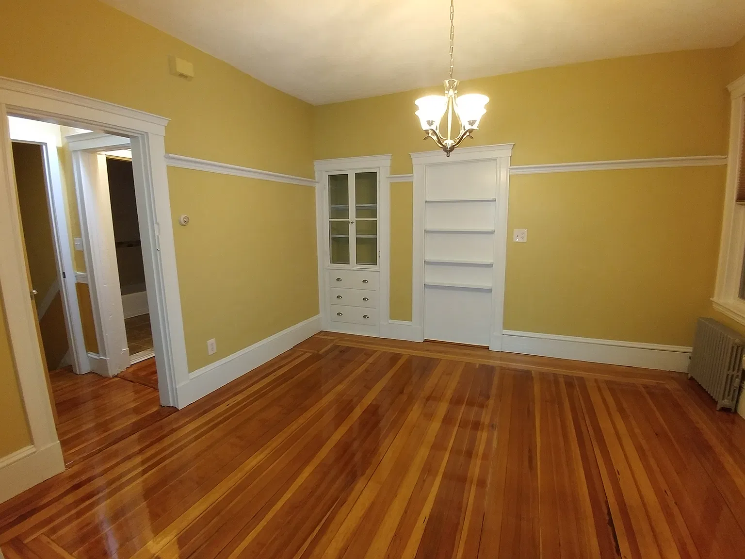 3 bed, 1500 sqft, $3,000 — Photo 2