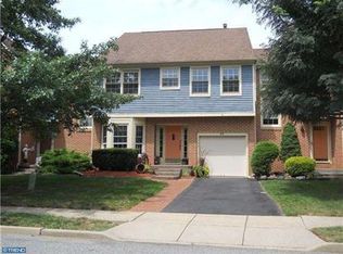 25 Dorset Dr, Medford, NJ 08055
