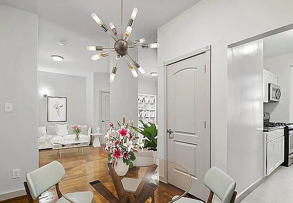 5th image of 241 Saint Nicholas Ave #5M