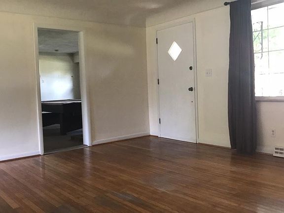 2nd image of 603 Berdale Ln