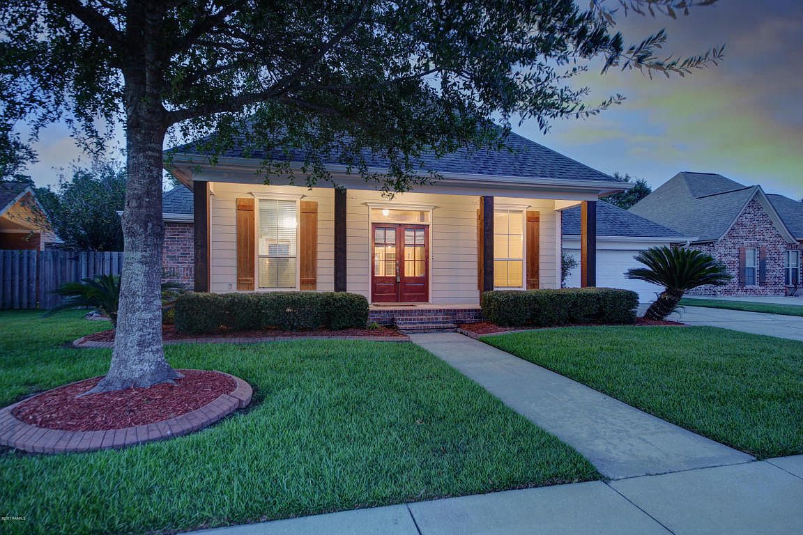 624 Southlake Cir, Youngsville, LA 70592 Zillow