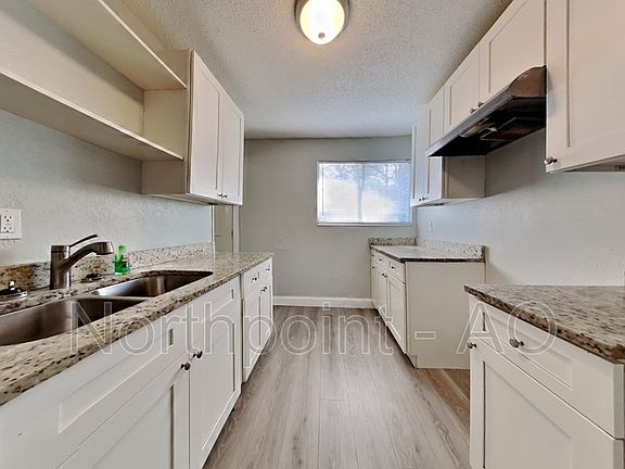 5th image of 6790 Tinkerbell Ln