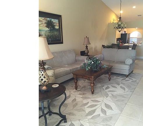 5th image of 8139 Palomino Dr