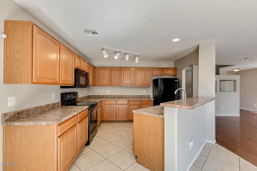 Building Photo - 1133 E Poncho Ln