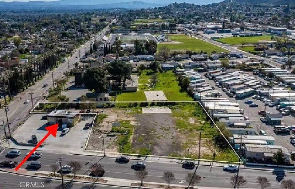 1st image of 6128 Mission Blvd #6