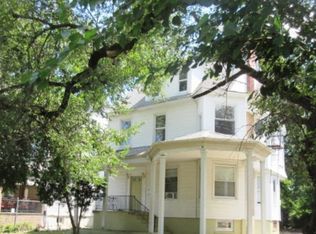 89 Park Ave, East Orange, NJ 07017