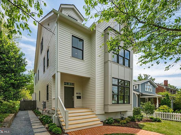 3rd image of 4631 49th St NW