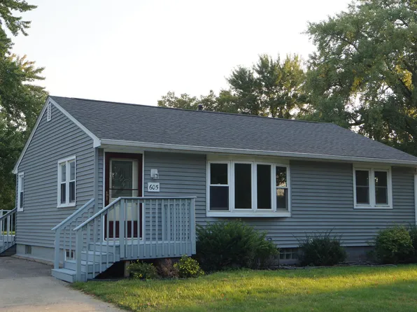 605 21st Ave NW, Austin, MN 55912
