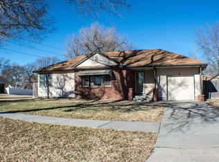 330 W 13th St, Junction City, KS 66441