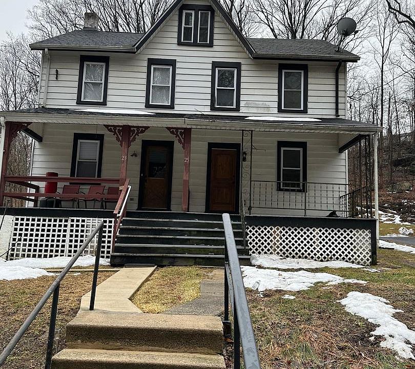 1st image of 25 Woodland Ave
