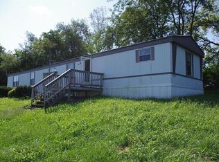 120 New Hope Rd, Elsberry, MO 63343