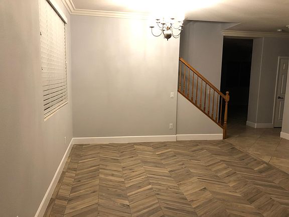 5th image of 280 Villafranca St