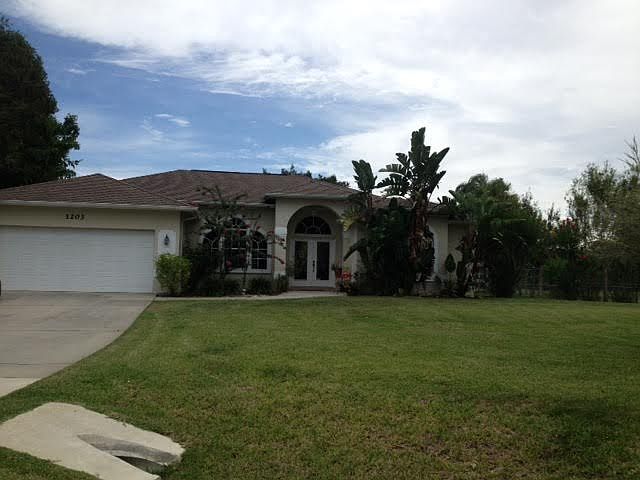 1st image of 1203 Heron Ave