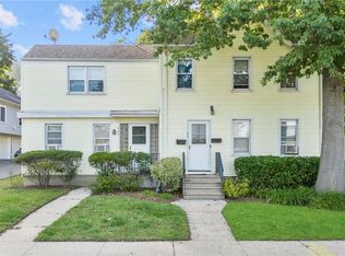 864 Hope St, Stamford, CT 06907