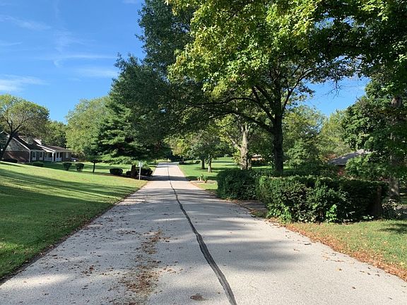 5th image of 151 Kings Dr