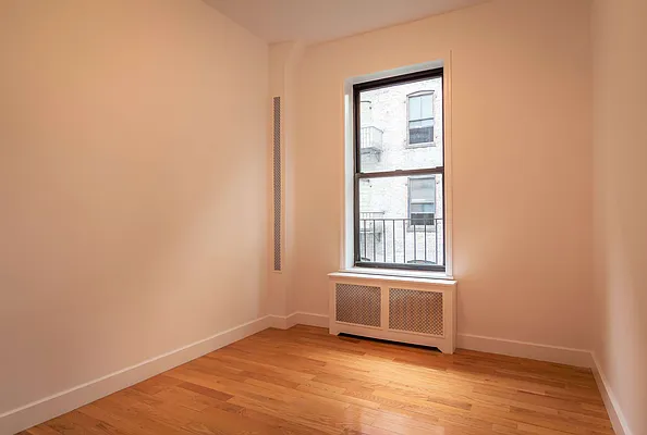 Rented by Bold Marketing | media 9