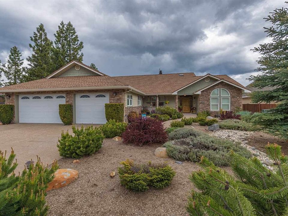 1st image of 19 Creekhaven Dr