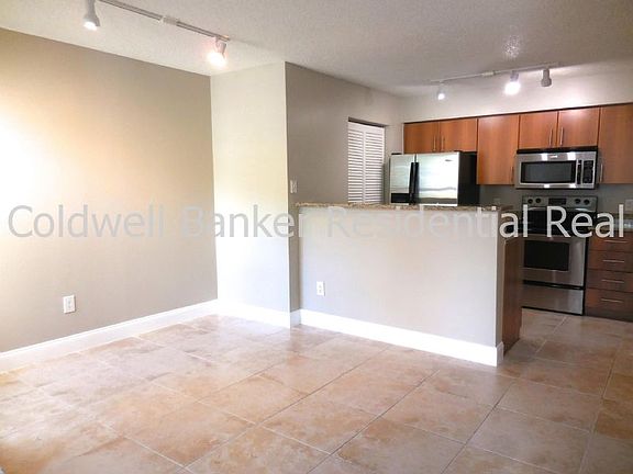 5th image of 1001 Crystal Way APT C