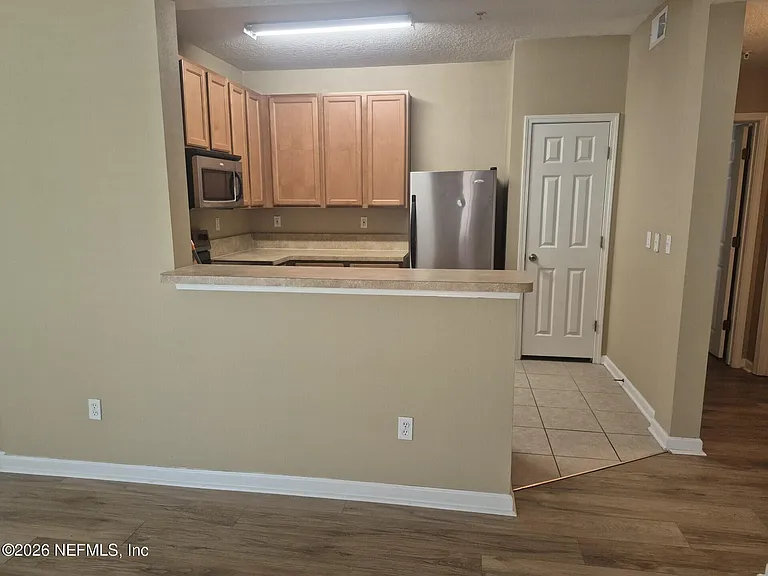 2200 Marsh Hawk Ln #205 — Photo 6