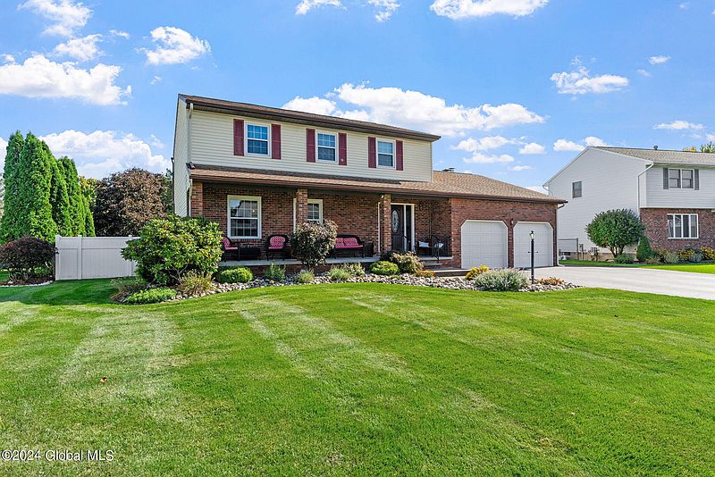 2nd image of 23 Windsor Drive