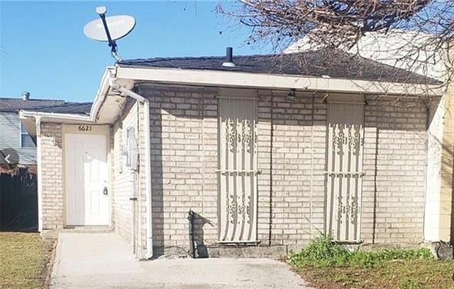 1st image of 6621 Coveview Ct