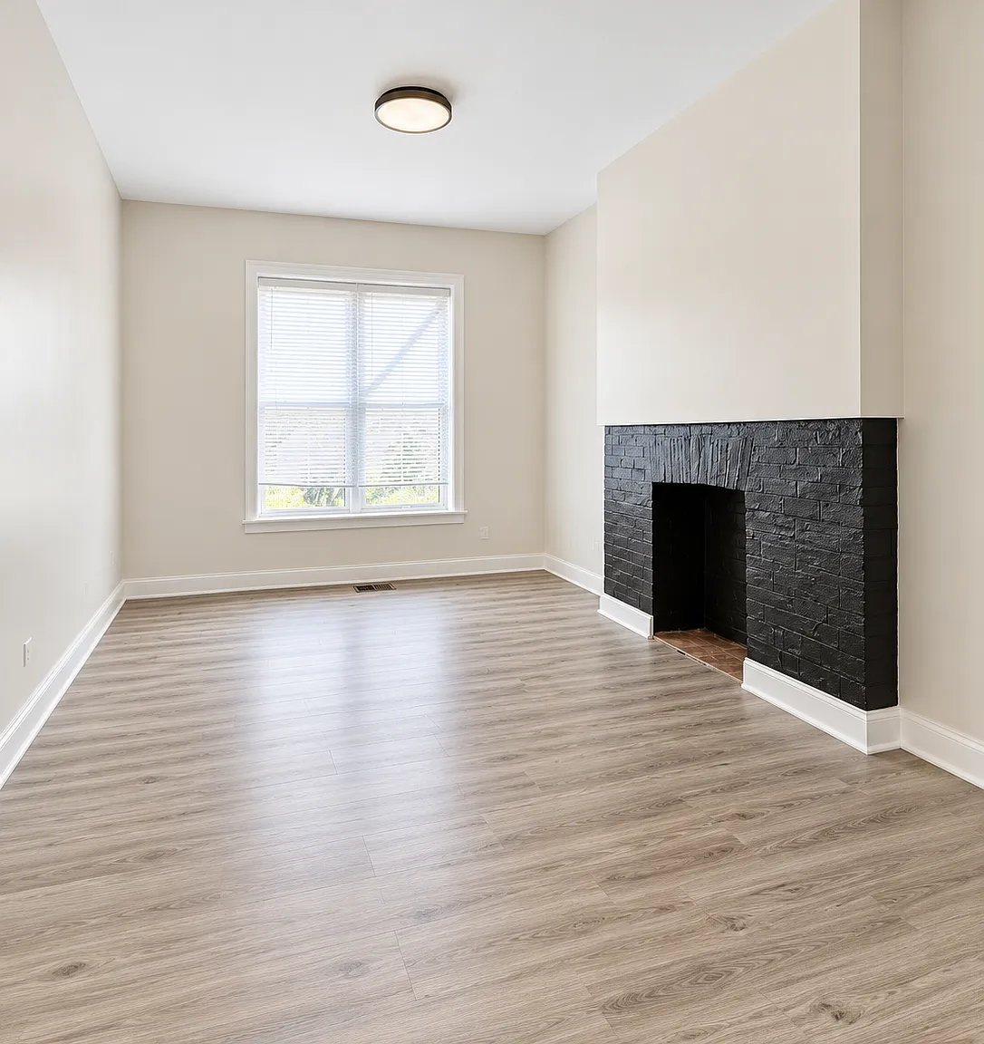 3 bed, $2,300 — Photo 4
