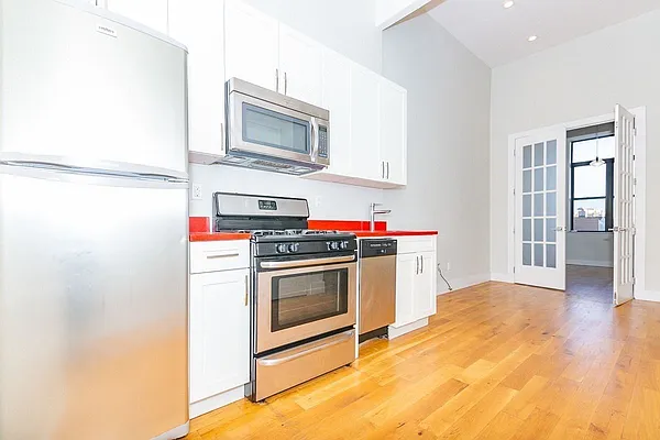 Rented by Brooklyn Group | media 9