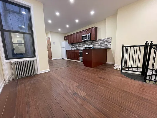 Rented by Coda Real Estate NYC | media 8