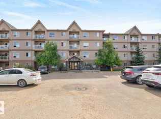 Hollick Kenyon Pointe, Edmonton, AB T5Y 0L8