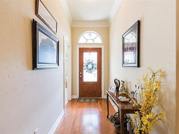 5th image of 4431 Rocky Meadows Dr
