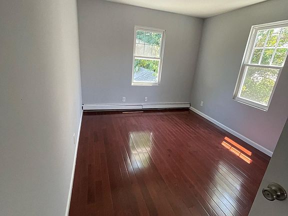 4th image of 19224 120th Ave Floor 2