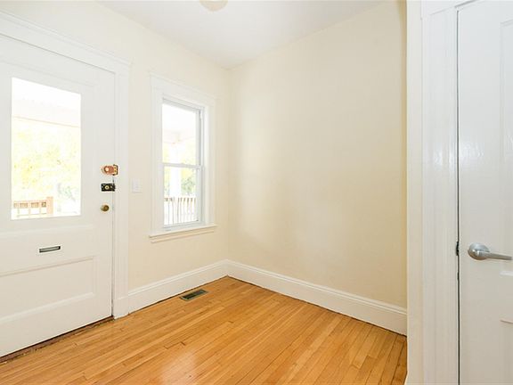 4th image of 301 Alewife Brook Pkwy #U3