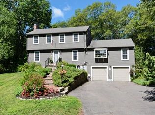 16 Pillsbury Ln, Georgetown, MA 01833