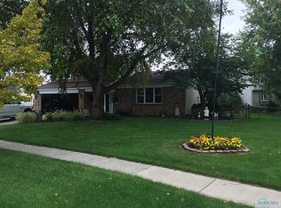 5907 Rounding River Ln, Toledo, OH 43611
