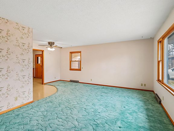 4th image of 1603 Chance Ct
