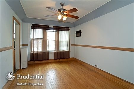 4th image of 2333 W Farwell Ave APT 2N