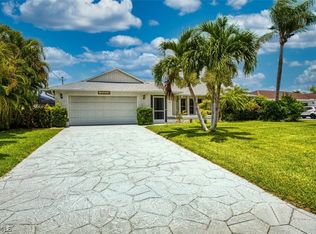 5036 SW 9th Pl, Cape Coral, FL 33914