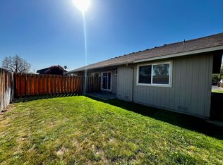 r205, Selah, WA 98942
