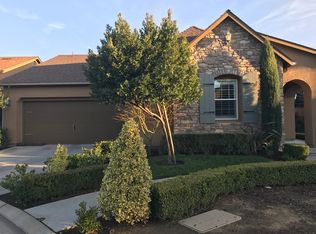 3716 Heritage Ln, Clovis, CA 93619