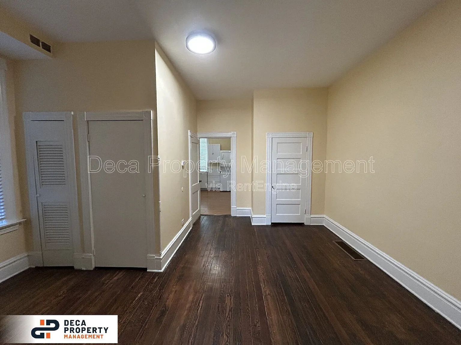 1 bed, 1.0 bath, 850 sqft, $965 — Photo 2