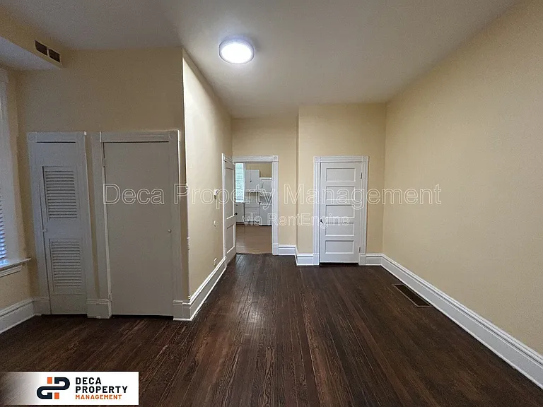 1945 Congress St #2F — Photo 2