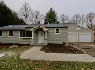 504 Bunker Hill Rd, Coventry, CT 06238