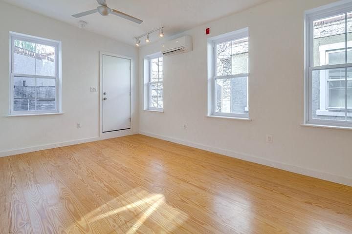 2nd image of 1918 E Dauphin St APT 2R