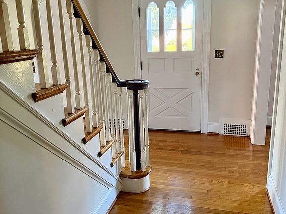4th image of 101 Ridgewood Road