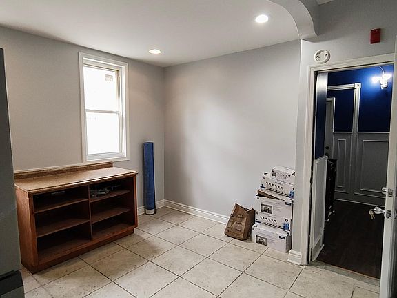 4th image of 3715 N 15th St #1