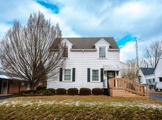 820 W 1st St, Springfield, OH 45504