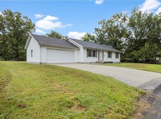 1309 Directory St, Chillicothe, MO 64601