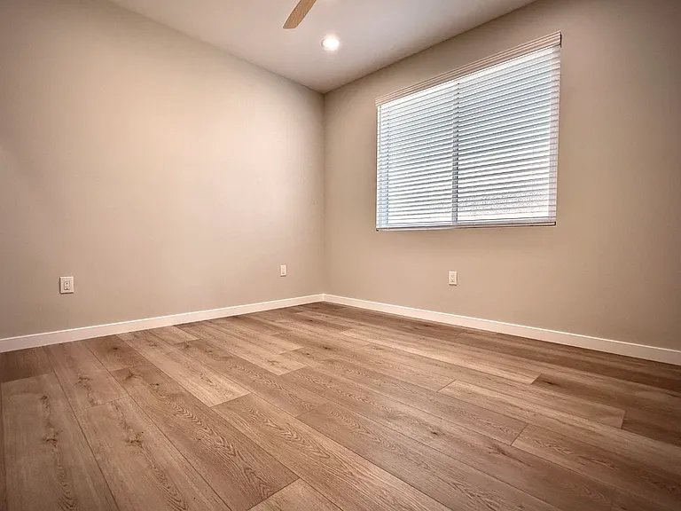 4405 Hungerford St — Photo 16
